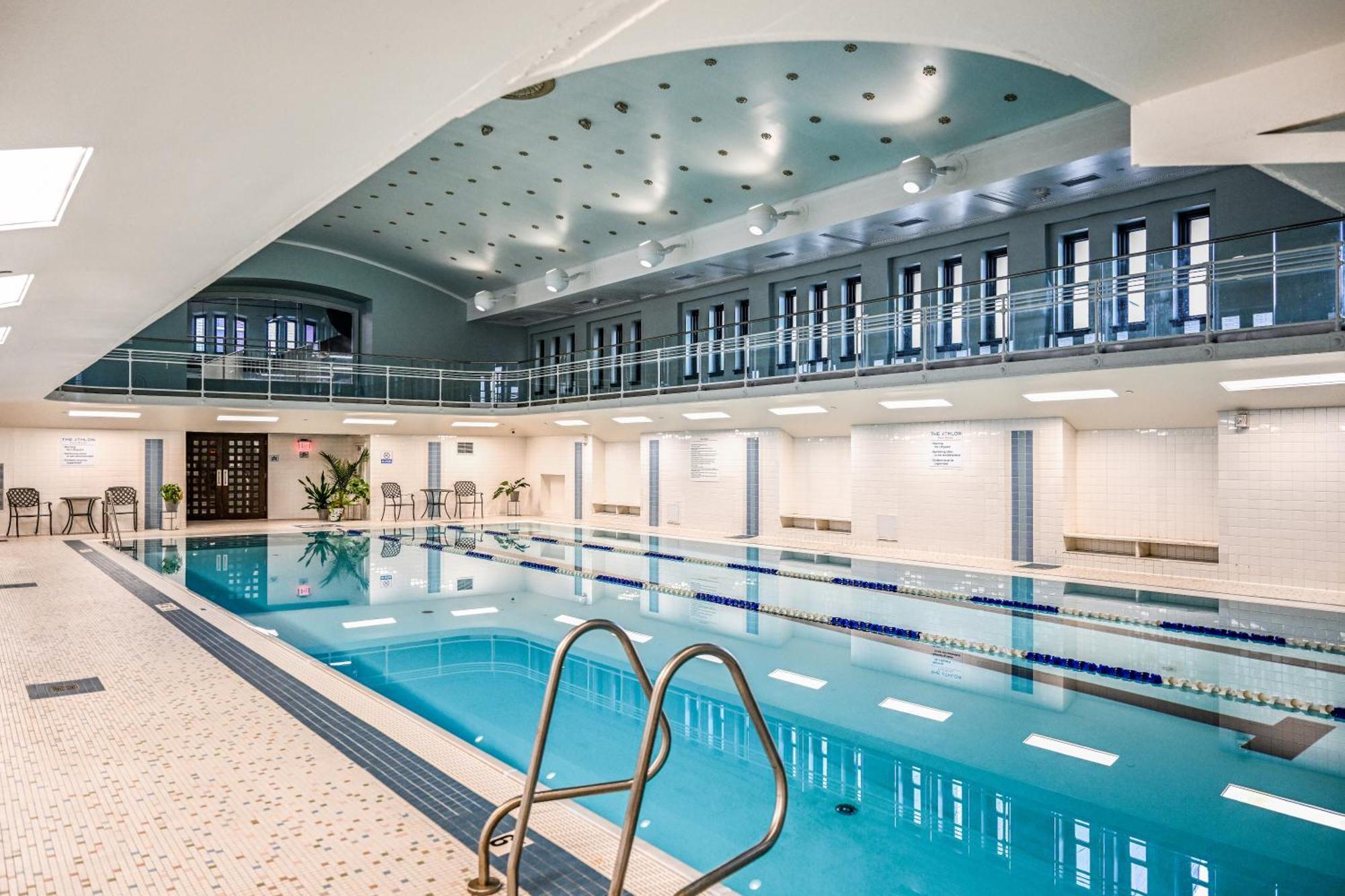 Heart Of Dt With Free Pool & Steam Plus Gym Luxe 812 Cleveland Buitenkant foto