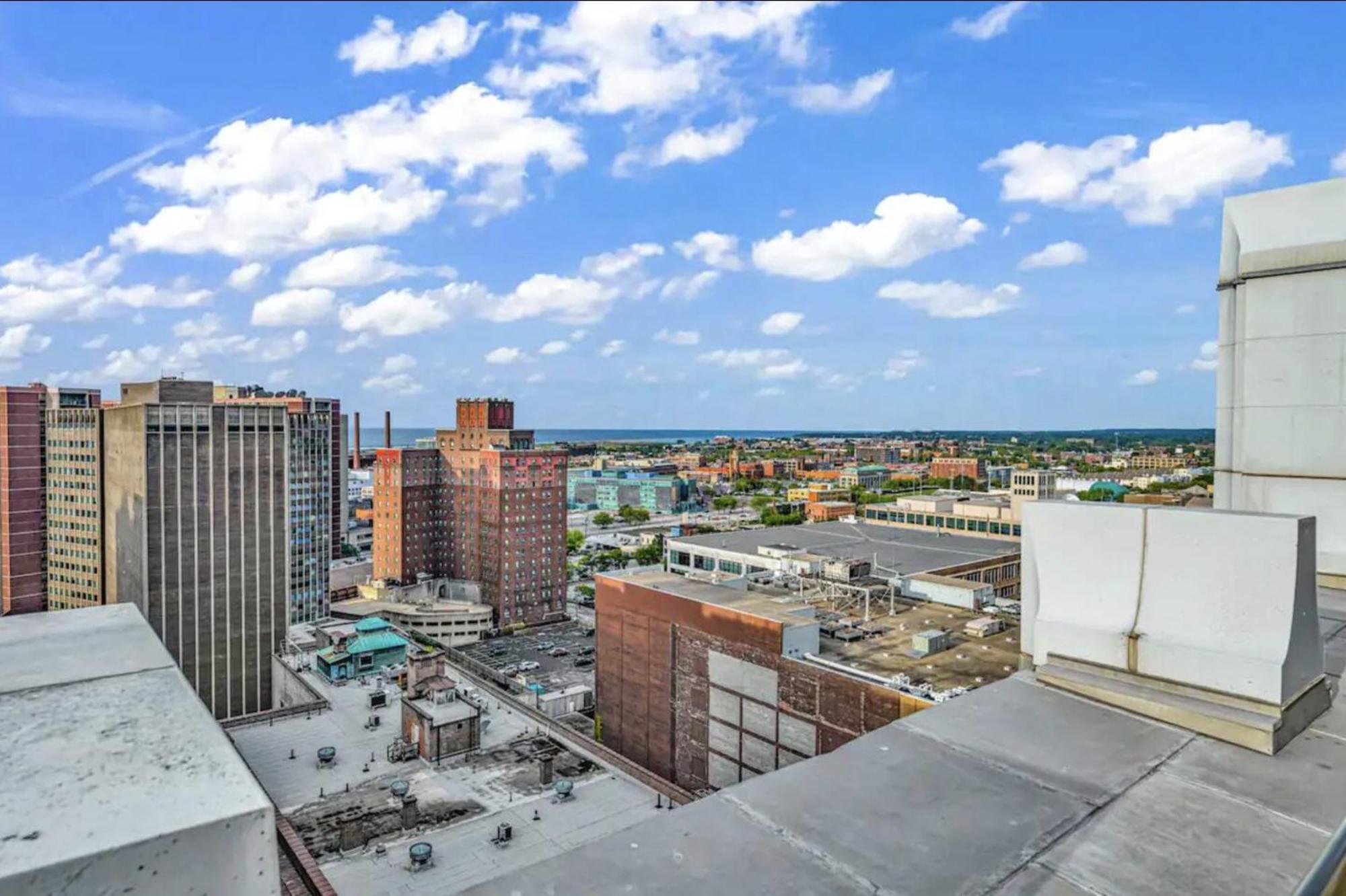 Heart Of Dt With Free Pool & Steam Plus Gym Luxe 812 Cleveland Buitenkant foto