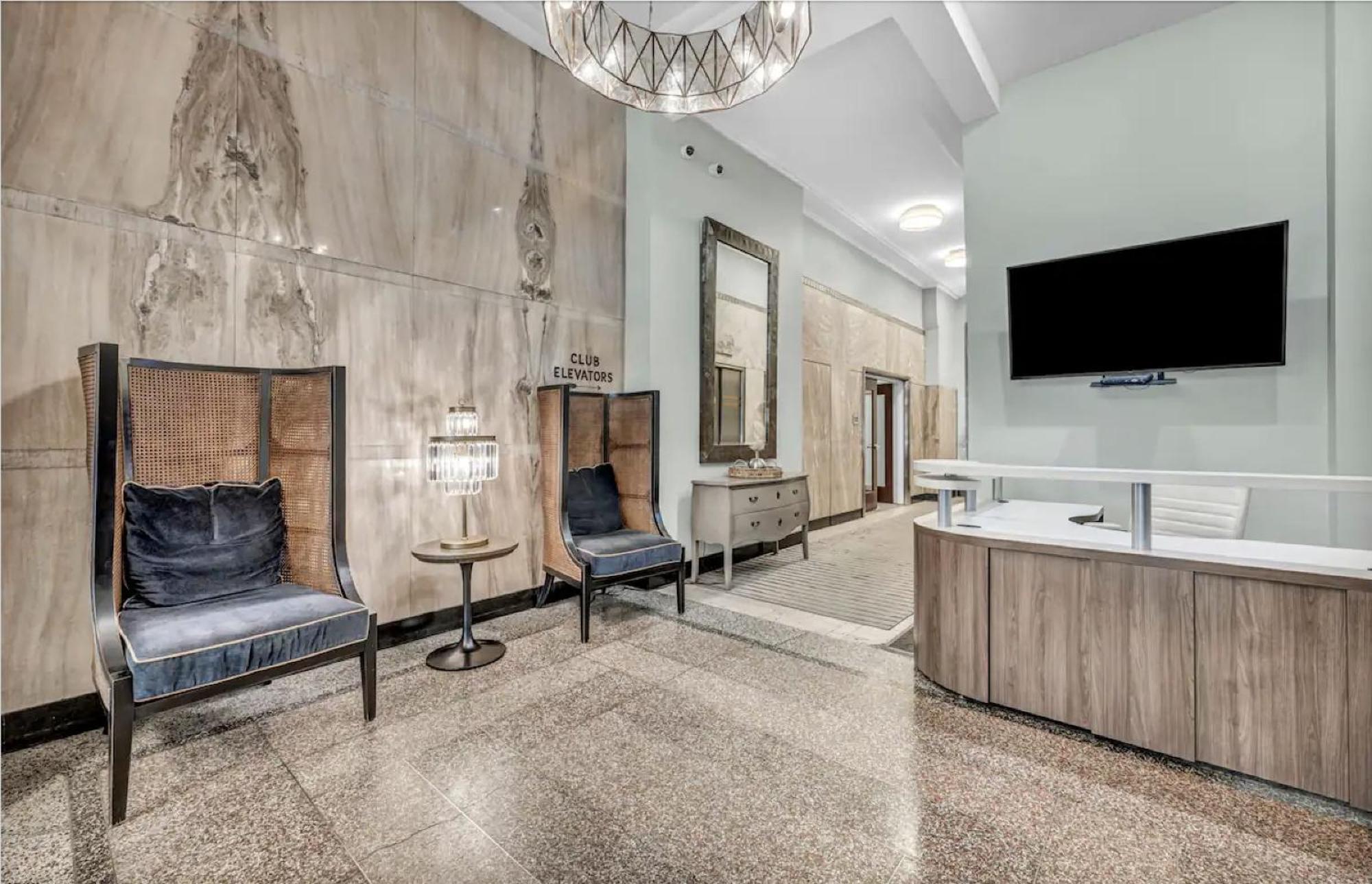 Heart Of Dt With Free Pool & Steam Plus Gym Luxe 812 Cleveland Buitenkant foto